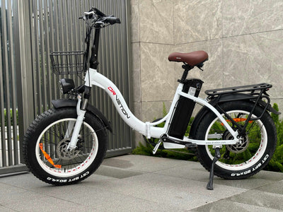 Drvetion CT20 — white e-bike parked beside a wall