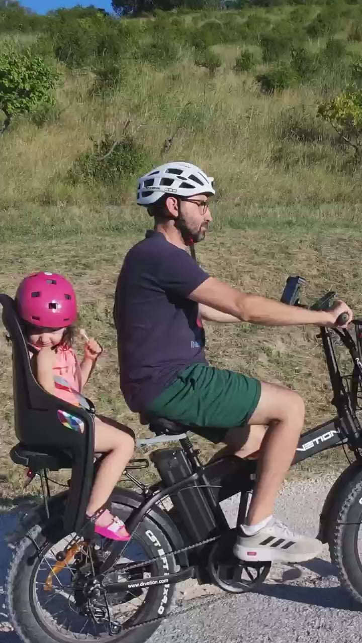 Load video: Drvetion AT20 PRO riding film